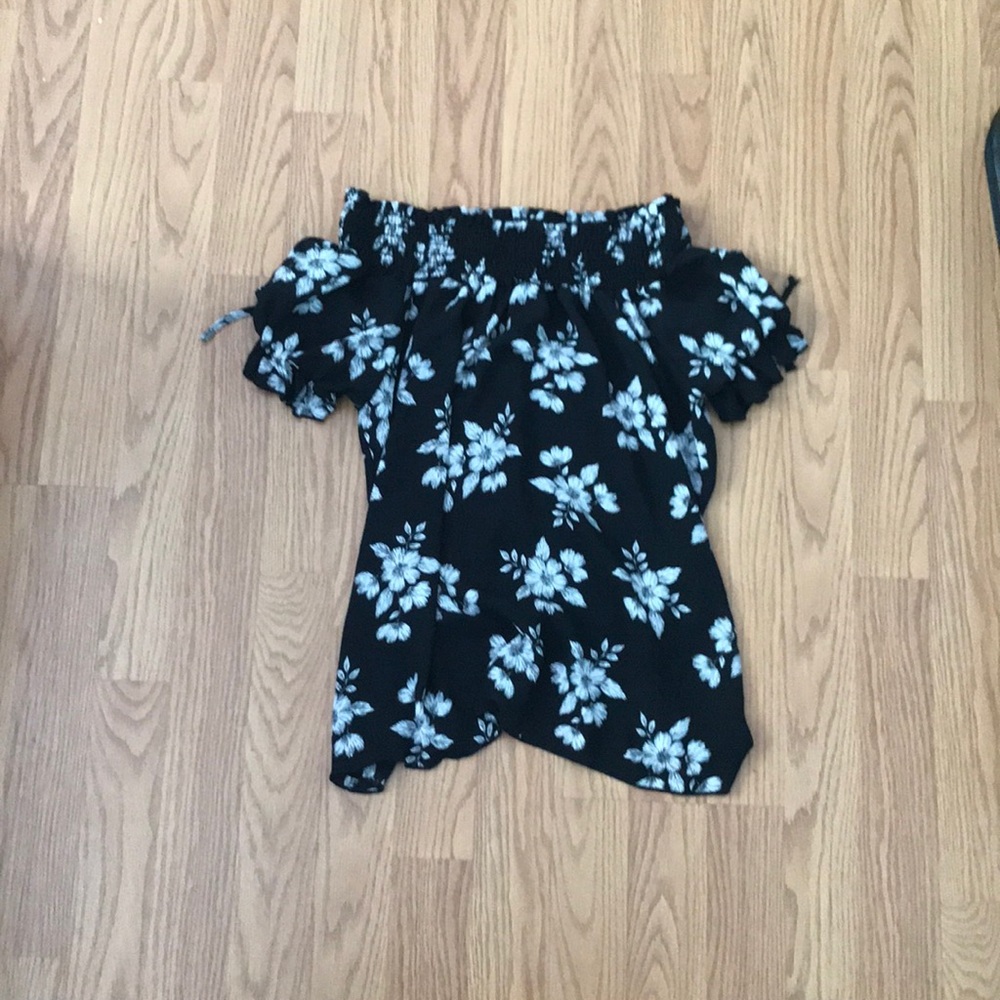 floral off shoulder top